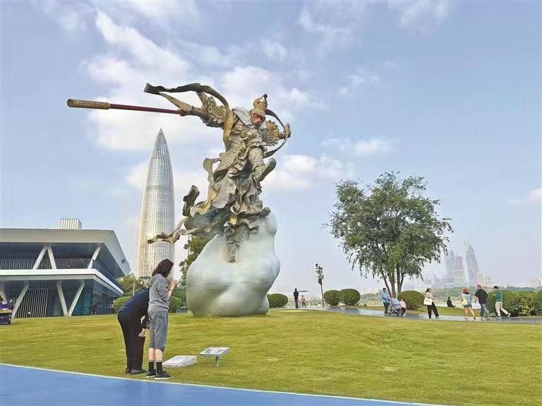 深圳湾公共艺术2024