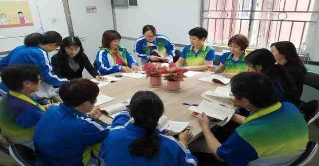 文竹园社区为老服务驿站——专业居家养老护理员培养项目资料图片3